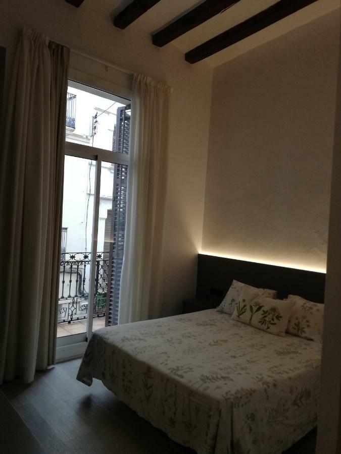 Hostal Parellades Sitges Eksteriør bilde