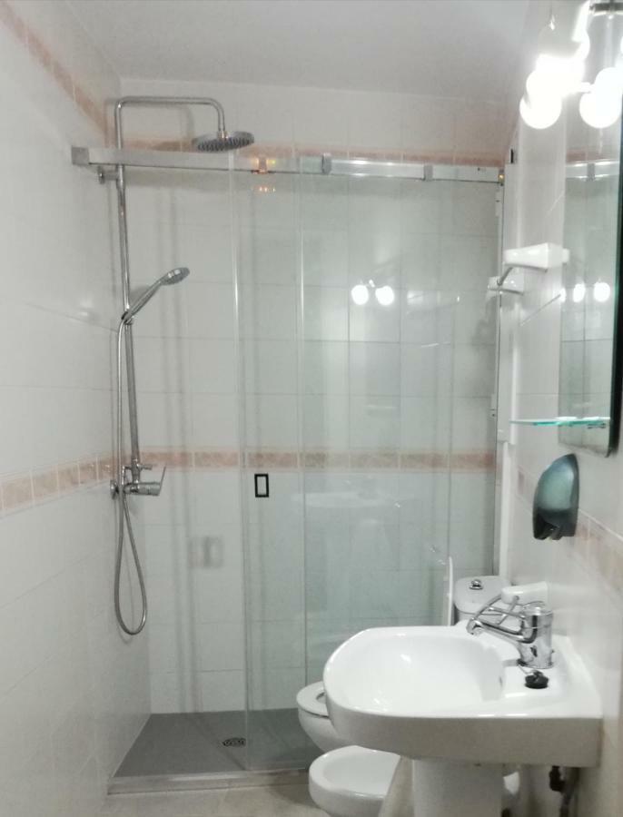 Hostal Parellades Sitges Eksteriør bilde